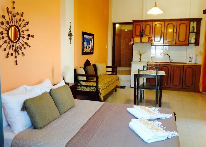 Pansion Zaharoula Pensionat Fira (Santorini)