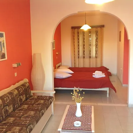 Pansion Zaharoula 2* Fira (Santorini)