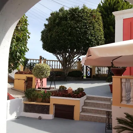 Guest house Pansion Zaharoula 2*