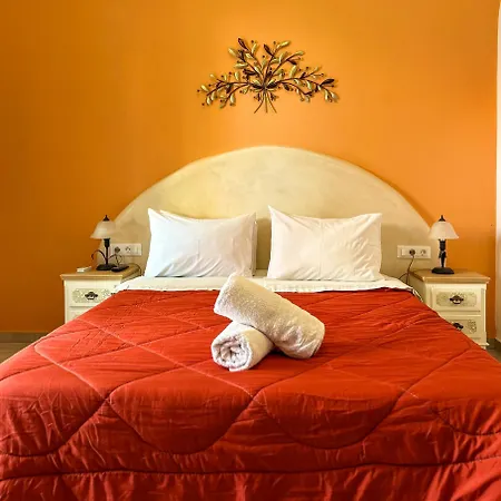 Guest house Pansion Zaharoula 2*