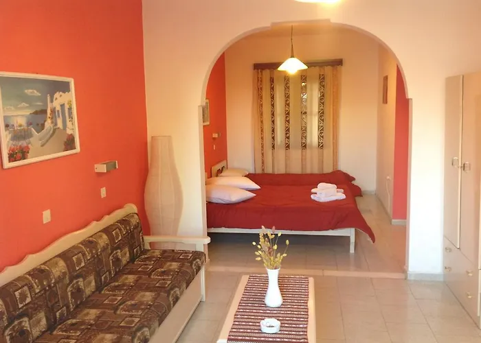 Pansion Zaharoula 3* Fira (Santorini)