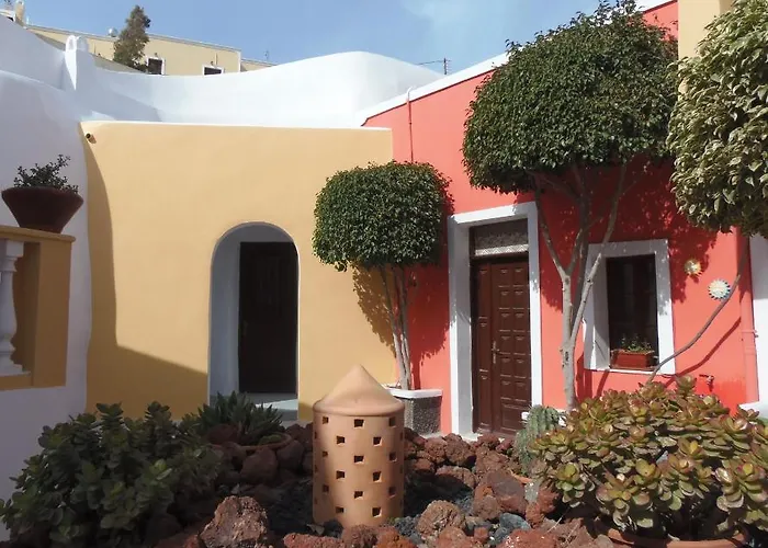 查哈罗拉膳食酒店 3*