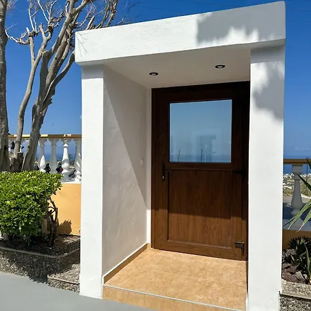 بيت ضيافة Pansion Zaharoula ثيرا